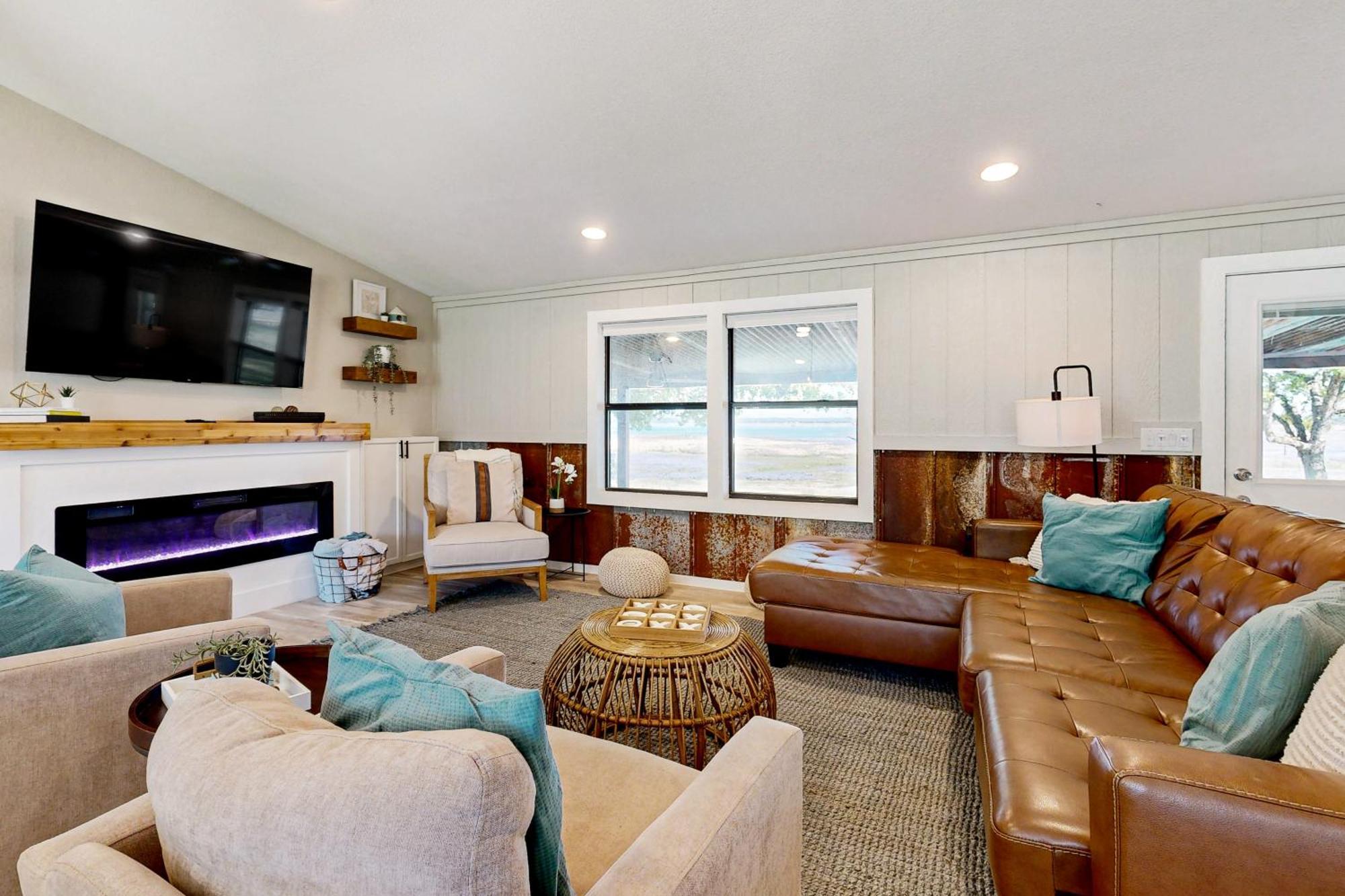 Lake Buchanan Living Burnet Экстерьер фото